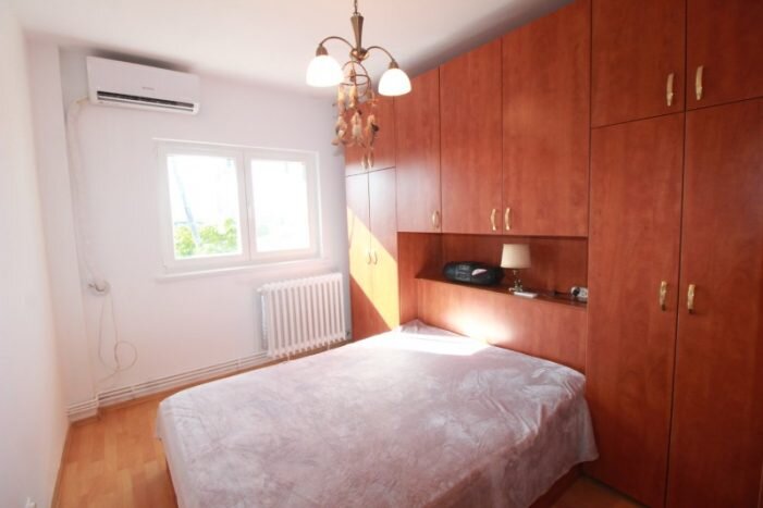 Eroii Revolutiei Inchiriere apartament 3 camere 1980 Centrala proprie