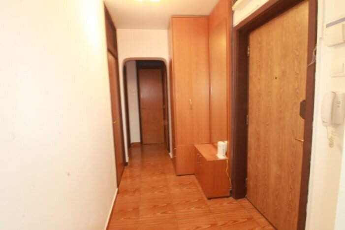 Eroii Revolutiei Inchiriere apartament 3 camere 1980 Centrala proprie